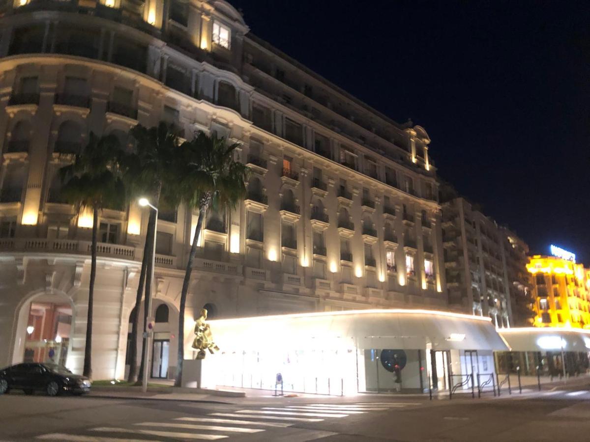 Boulevard De La Croisette Palais Miramar * Cannes
